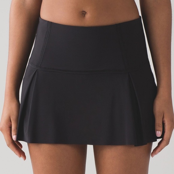 lululemon athletica Dresses & Skirts - LuluLemon 🍋 Lost in Pace Skirt - Tall - Black 🖤